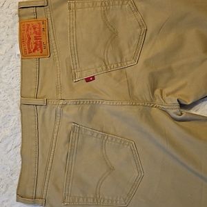 Levi's beige jeans